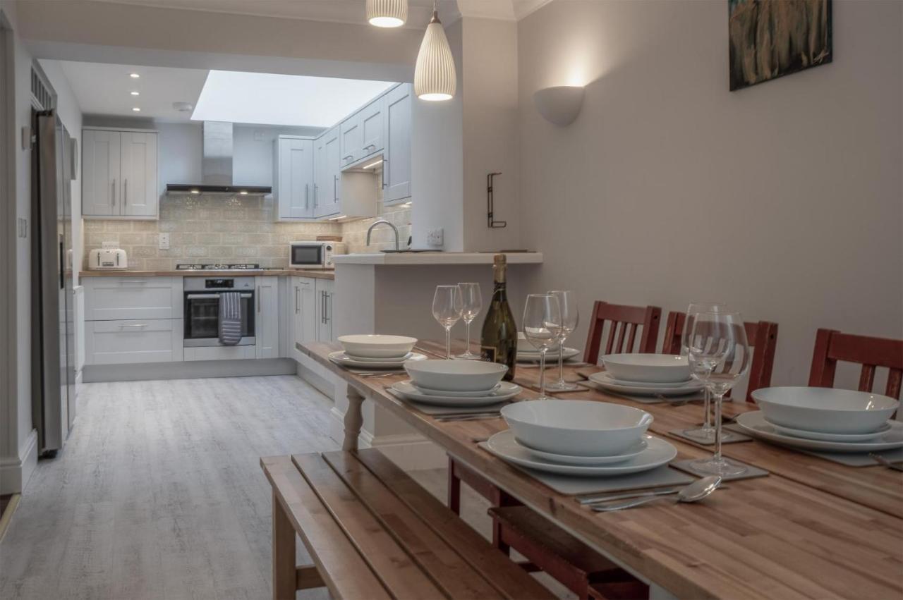 Noe Acre - 3 Bedroom Cottage - Тенби Экстерьер фото