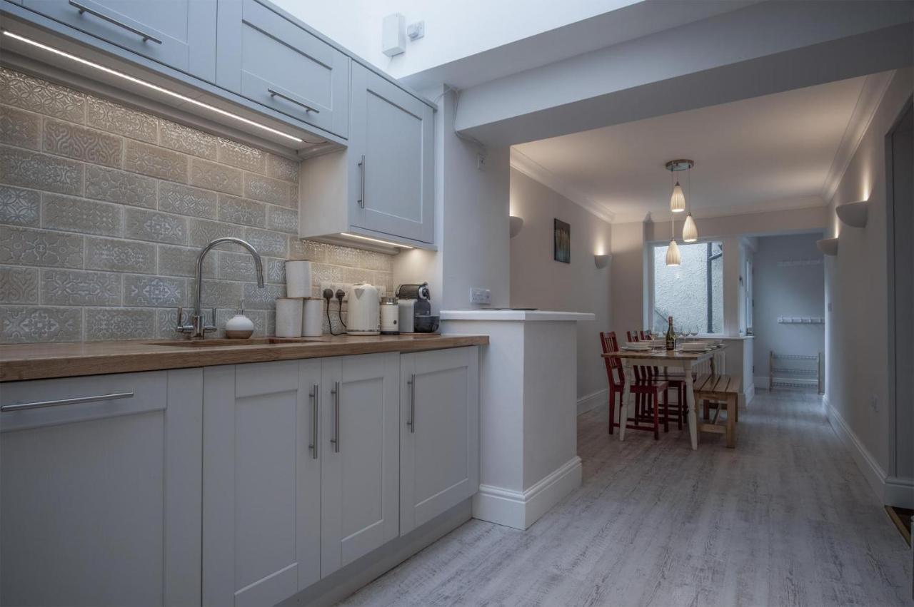 Noe Acre - 3 Bedroom Cottage - Тенби Экстерьер фото