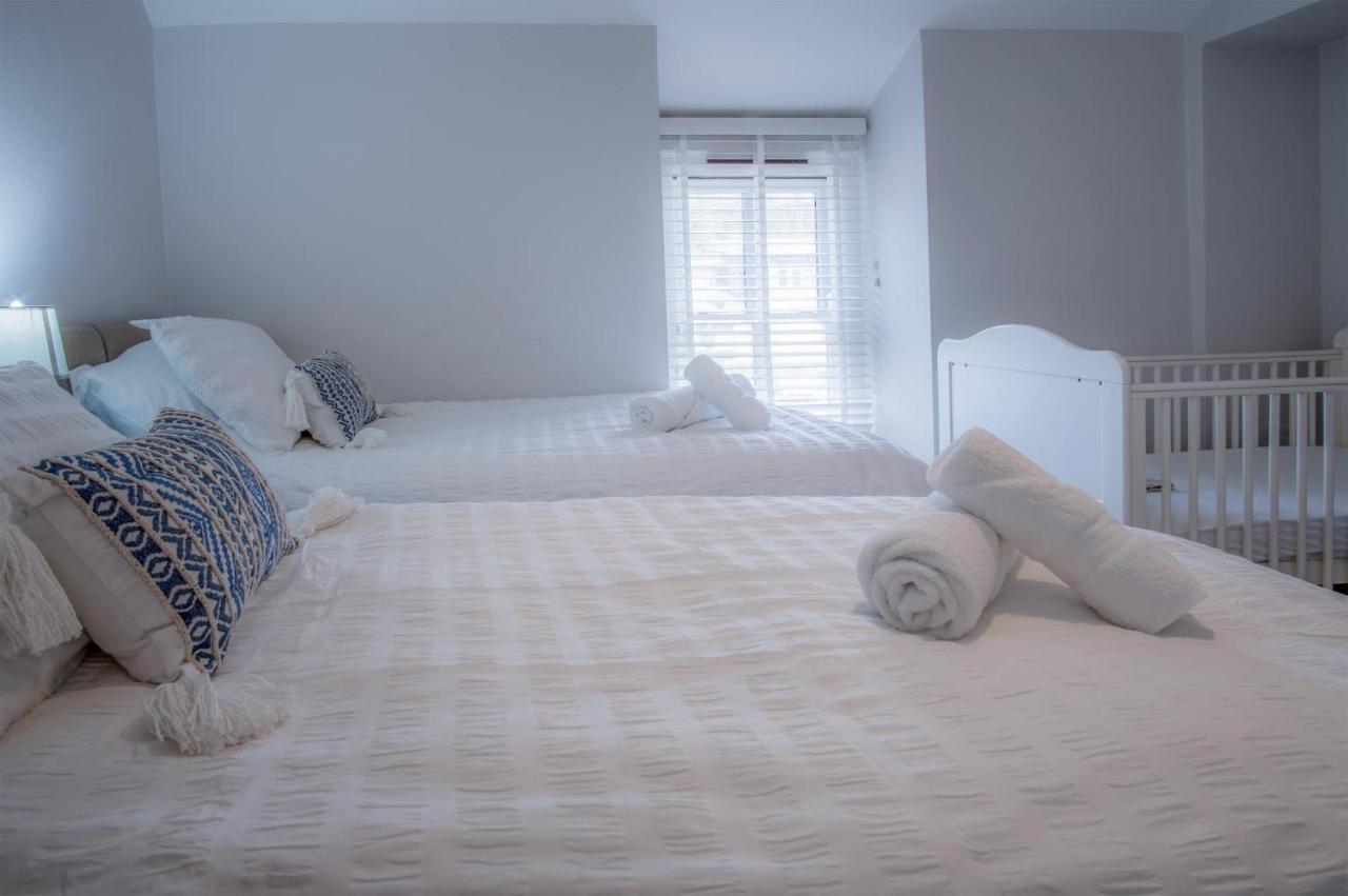 Noe Acre - 3 Bedroom Cottage - Тенби Экстерьер фото