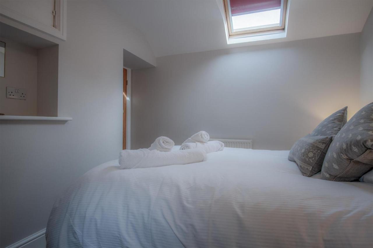 Noe Acre - 3 Bedroom Cottage - Тенби Экстерьер фото