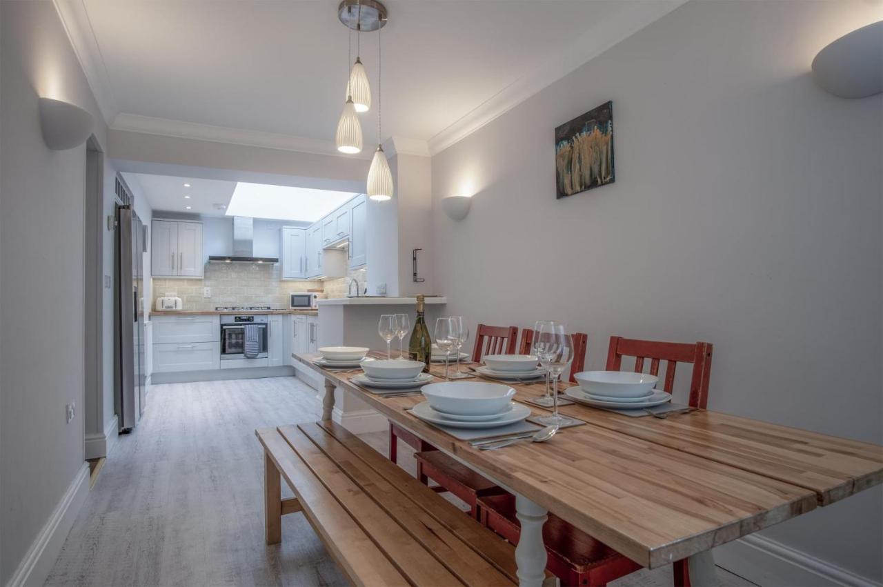 Noe Acre - 3 Bedroom Cottage - Тенби Экстерьер фото