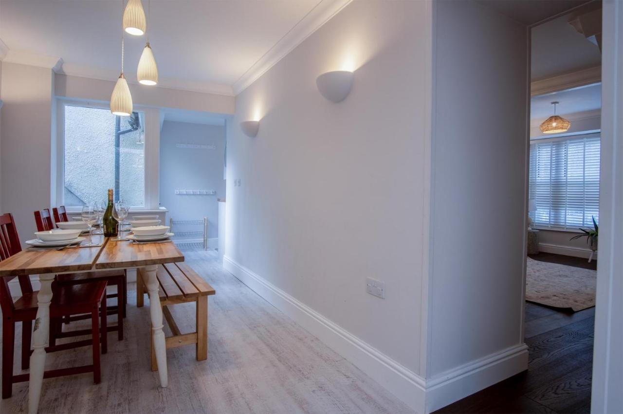 Noe Acre - 3 Bedroom Cottage - Тенби Экстерьер фото