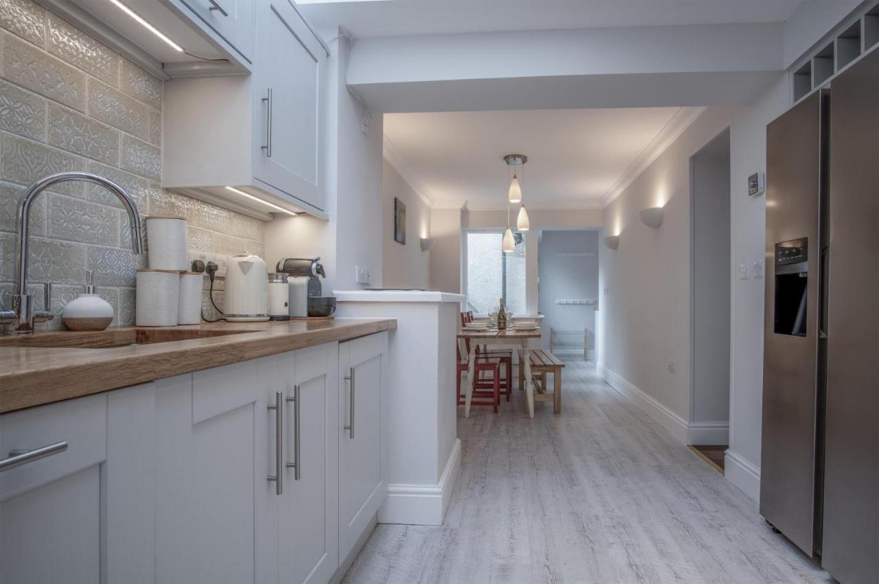 Noe Acre - 3 Bedroom Cottage - Тенби Экстерьер фото
